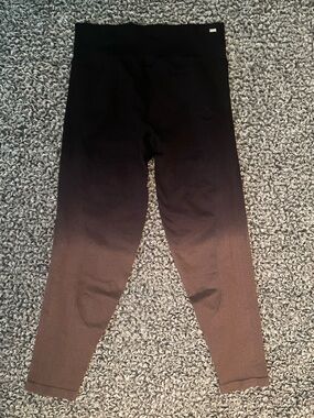 PINK Victoria's Secret Black to Brown Ombre Leggings